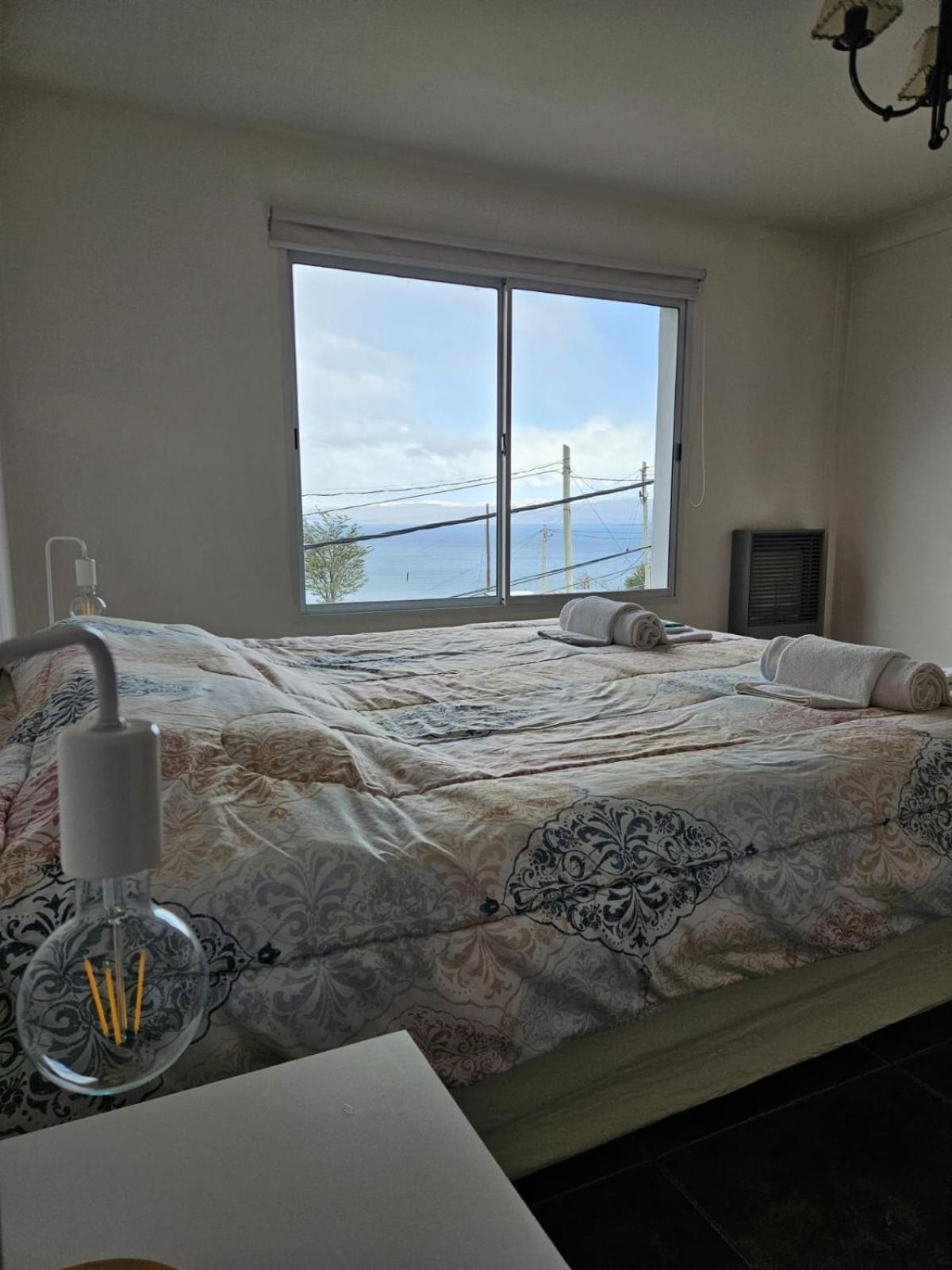 Apartamento Dpto Amplio Con Vista A La Bahia Ushuaia Exterior foto